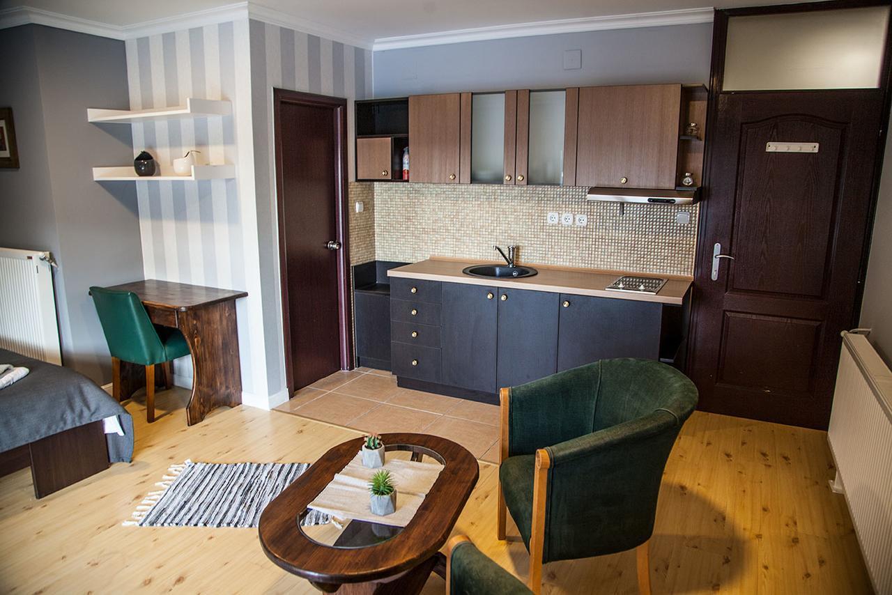 Vila Mila Riverside Apartments Szendrő Kültér fotó