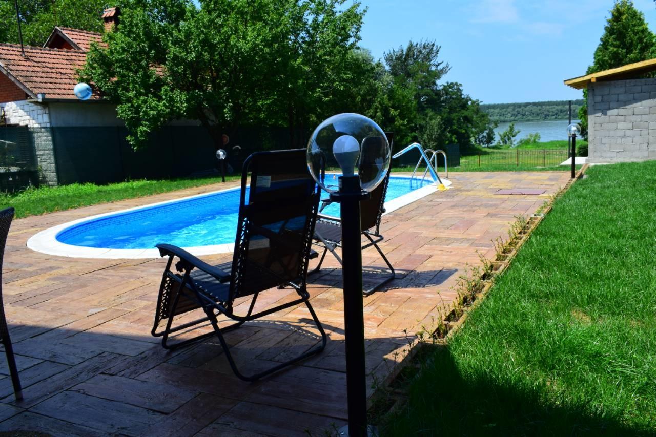 Vila Mila Riverside Apartments Szendrő Kültér fotó
